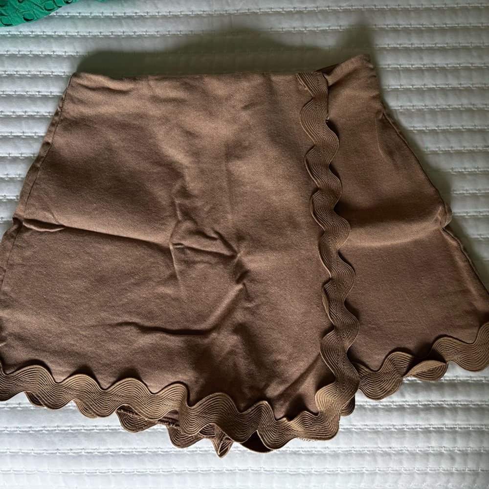 Vici Tan Textured Skort